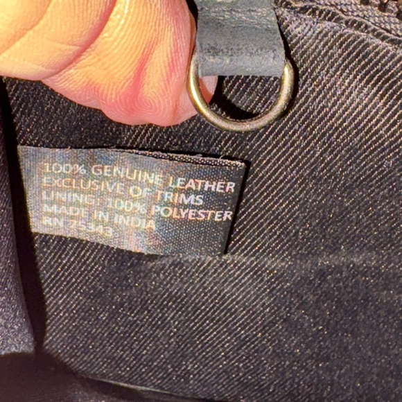 Black Leather Wristlet Card Holder - Picture 8 of 11